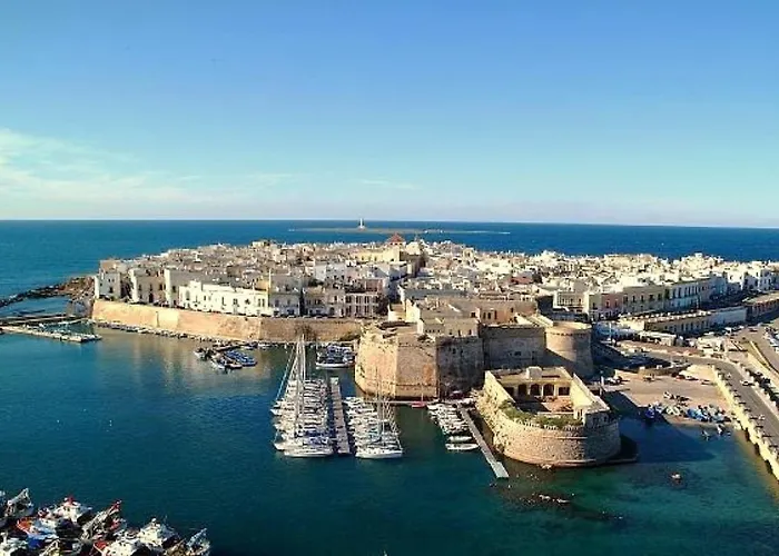 Semesterbostad Bay *